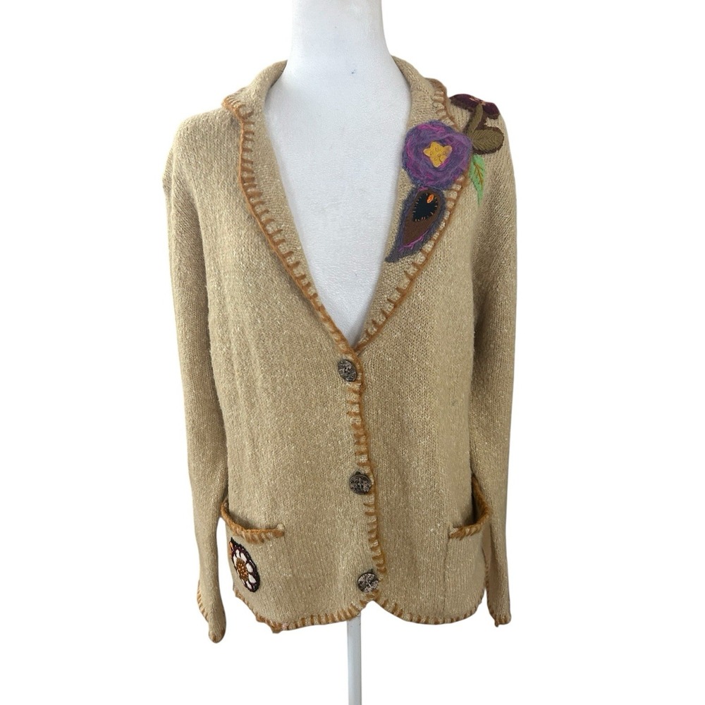 Relais button Front embroidered cardigan sz L